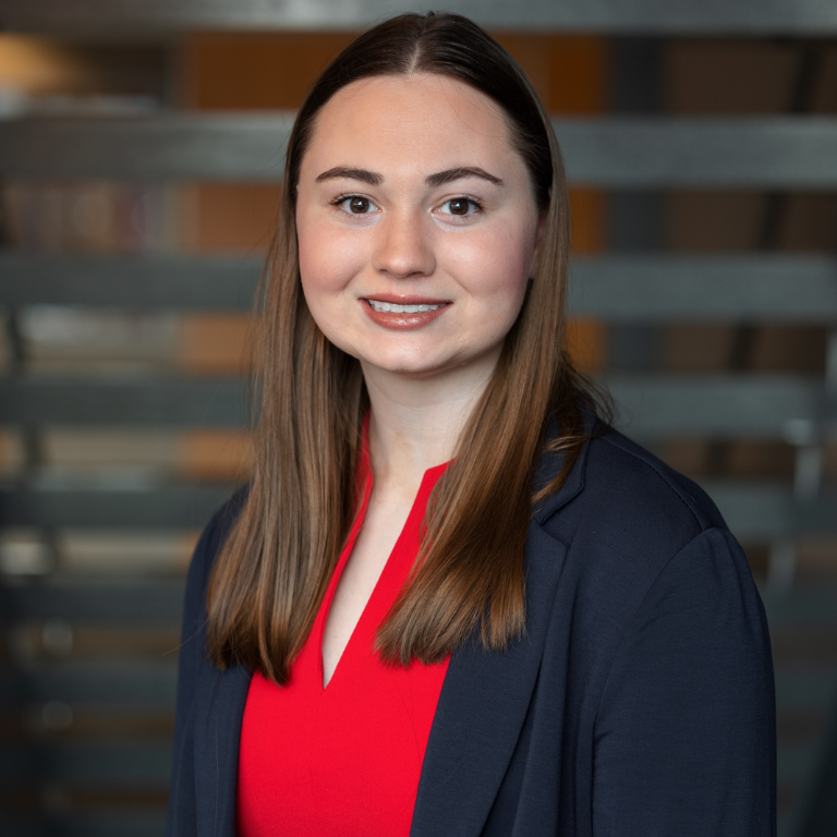 Professional headshot of Makayla Waugh.